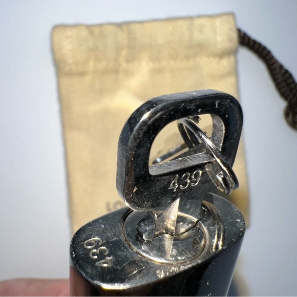 Louis Vuitton Rare Authintic Silver Lock & Keys #439 Comes w/ 2 Silver Keys - Picture 4 of 8
